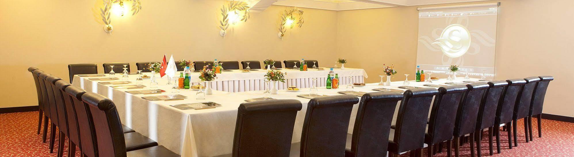 Susuzlu Atlantis Hotel İzmir Ngoại thất bức ảnh